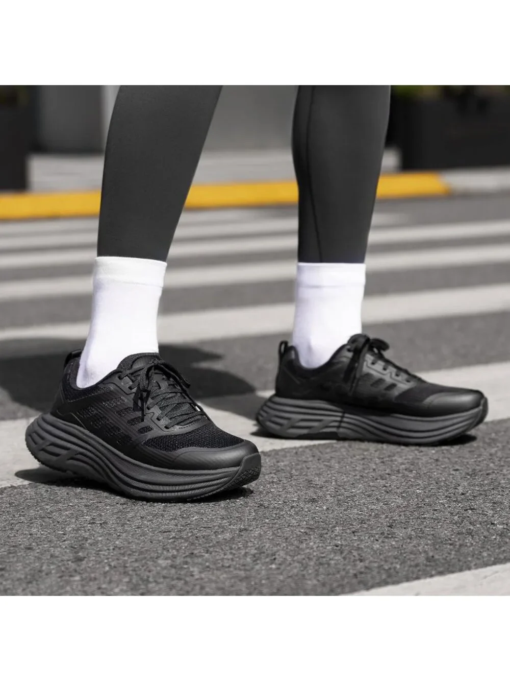 Women's Black Walking Shoes Lace Up No Heel Round Toe Athletic Fashion Sneakers